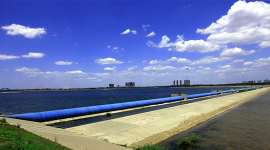 Rubber dam on the Hutuo River, Shijiazhuang City, Hebei.