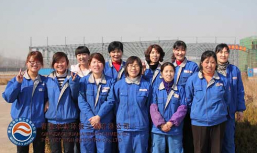 公司工会举行丰富多彩的活动，庆祝“三八”妇女节